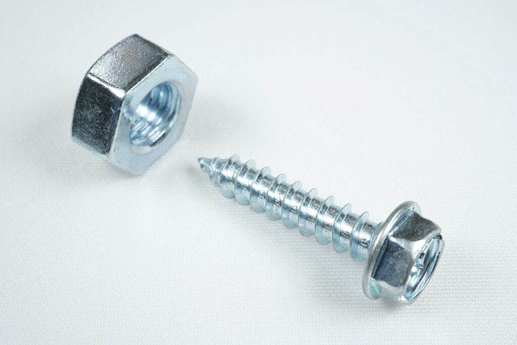 Self-Locking Flange Bolts